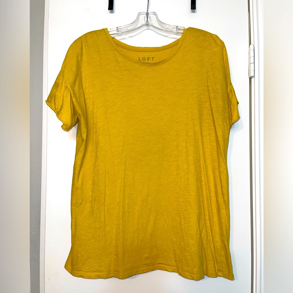 Yellow T
